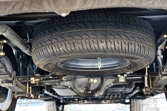 2013款 2.5T柴油兩驅豪華型共軌