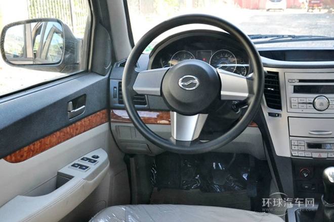 2013款 2.5T柴油兩驅(qū)豪華型共軌