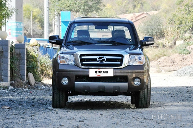 2013款 2.5T柴油兩驅豪華型共軌