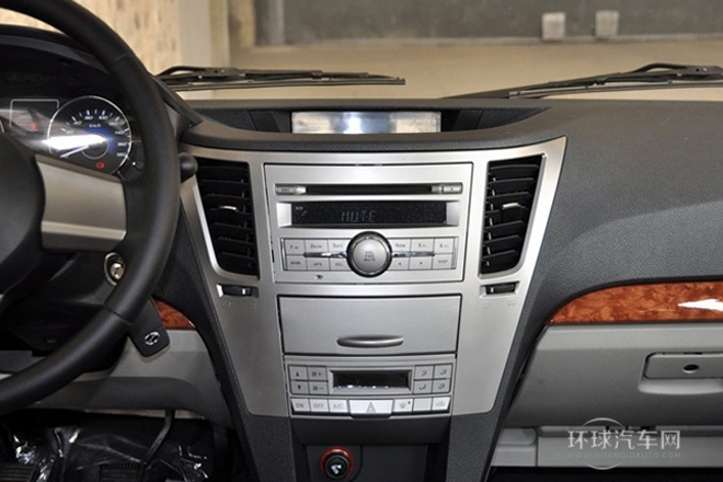 2013款 2.5T柴油四驅(qū)豪華型共軌