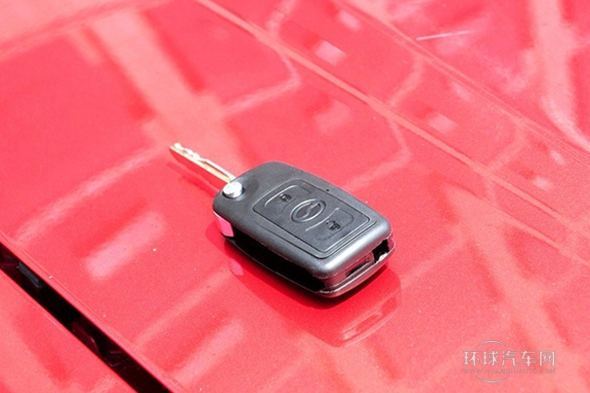 2014款 2.2L汽油四驅(qū)豪華型中雙4GZ1