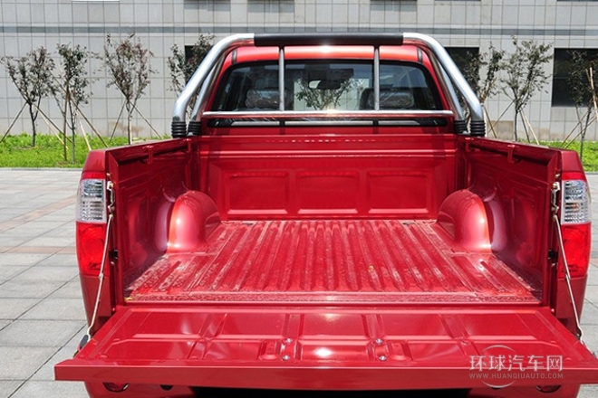 2014款 2.2L汽油四驅豪華型中雙4GZ1