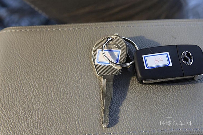 2014款 2.5T柴油四驅(qū)豪華型