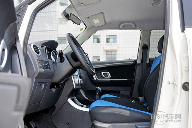 2014款 1.5L 手動(dòng)商務(wù)版