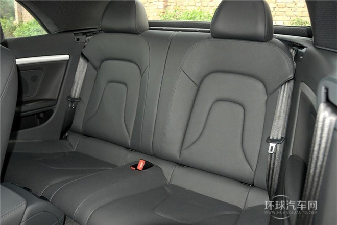 2014款 Cabriolet 45 TFSI風(fēng)尚版