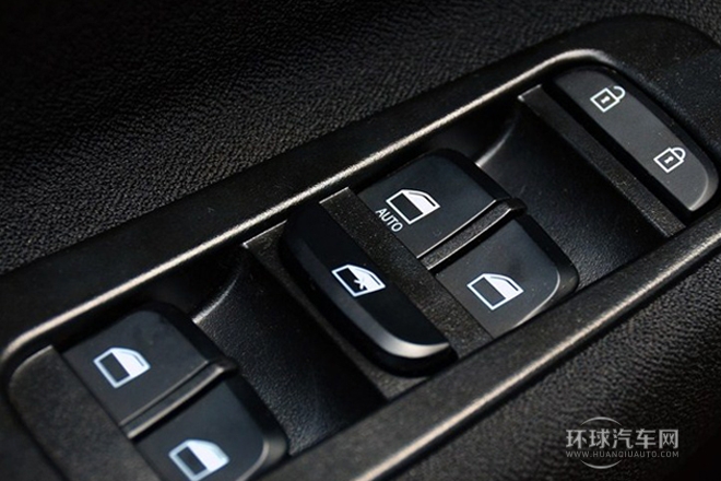 2014款 1.5L 手動酷悅型