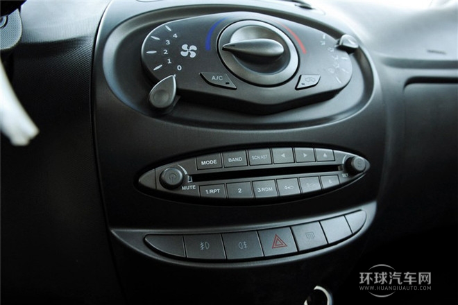 2012款 1.5L 手動豪華型