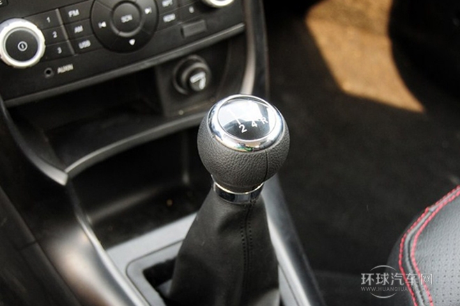 2012款 1.5L 手動舒適型