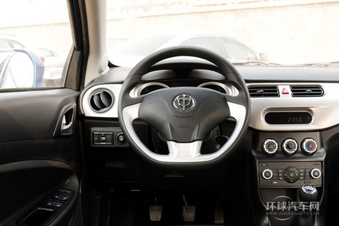 2012款 1.5L 手動舒適型