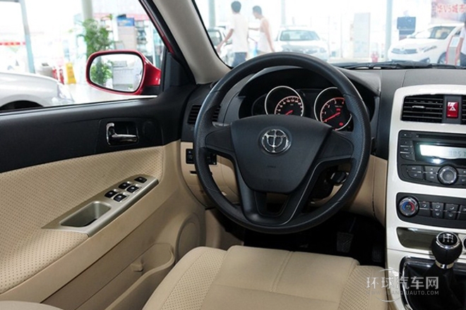 2012款 1.5L 手動豪華型
