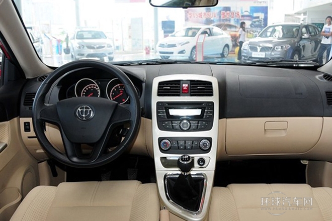 2012款 1.5L 手動豪華型