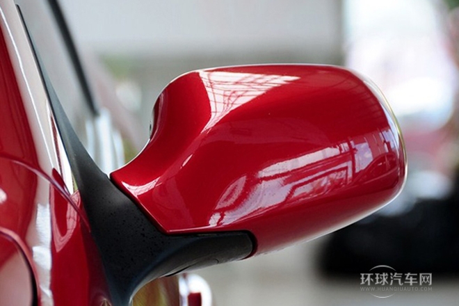 2012款 1.5L 手動(dòng)豪華型