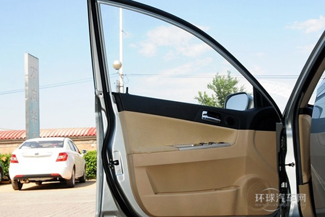 2012款 1.5L 自動豪華型