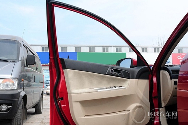 2013款 1.5L 自動豪華型