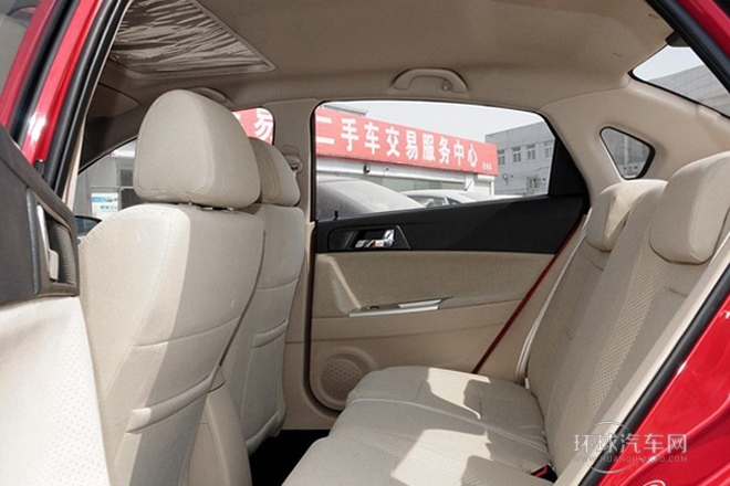 2013款 1.5L 自動(dòng)豪華型