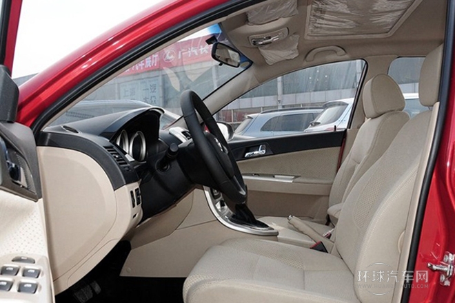 2013款 1.5L 自動豪華型