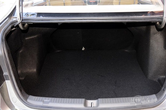 2013款 1.5L 自動舒適型