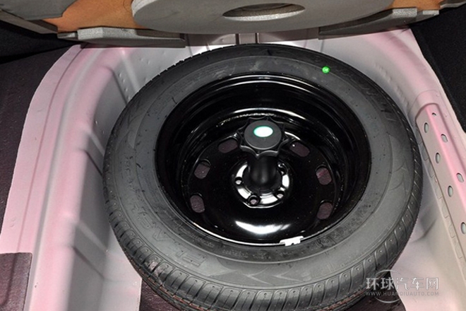 2011款 1.6L 自動豪華型