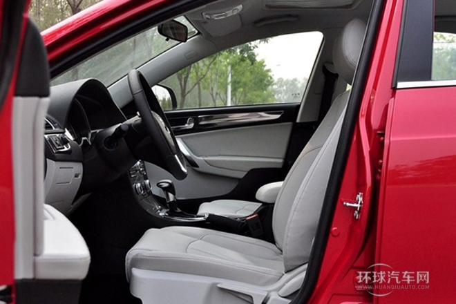 2011款 1.6L 自動(dòng)豪華型