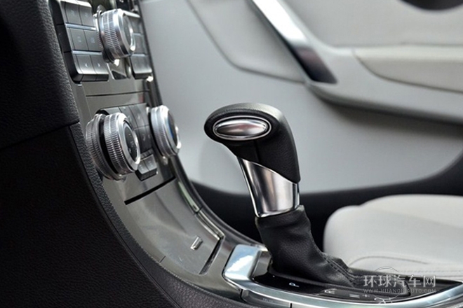 2011款 1.6L 自動豪華型