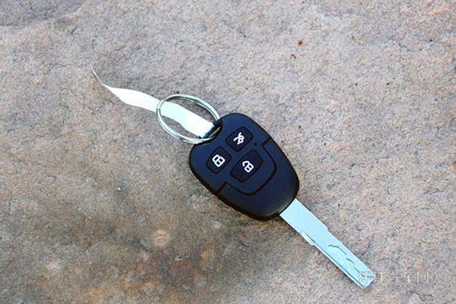 2011款 1.6L 自動舒適型