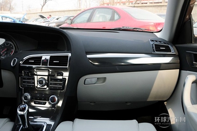 2012款 1.5T 手動豪華型