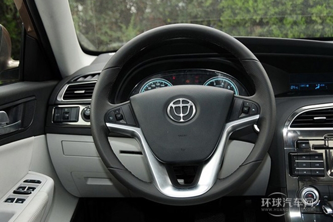 2012款 1.5T 自動豪華型