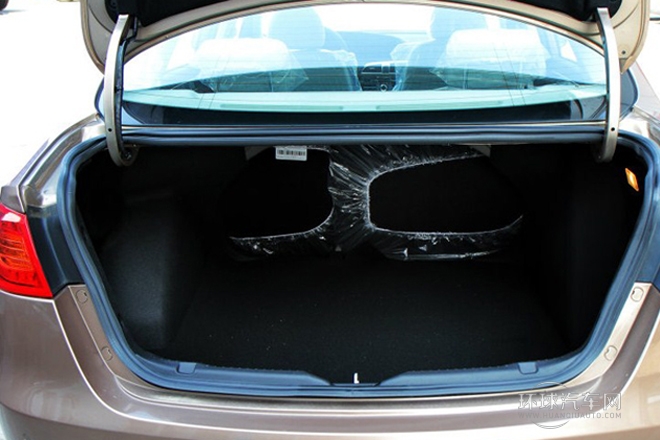 2012款 1.5T 自動精英型