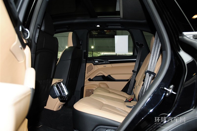 2014款 Cayenne Platinum Edition 3.0T
