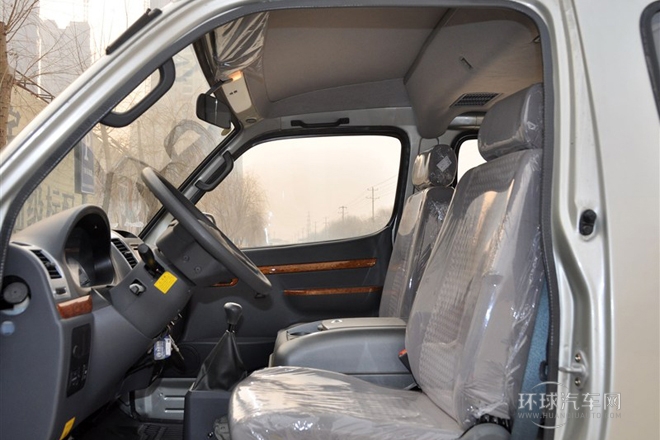 2010款 2.0L標(biāo)準(zhǔn)軸高級(jí)版V19