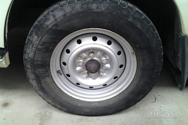 2010款 2.2L標(biāo)準(zhǔn)軸高級版491Q-M