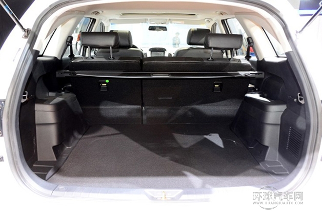 2013款 S350 2.0T 兩驅(qū)手動汽油超豪華版5座