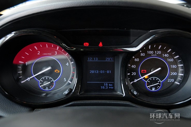 2013款 S350 2.4T 兩驅(qū)手動柴油豪華版5座