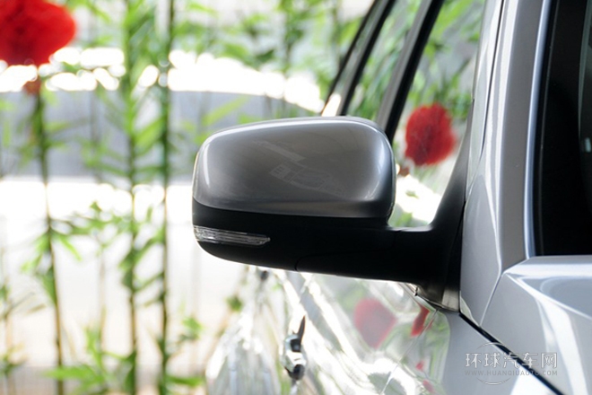 2013款 S350 2.4T 兩驅(qū)手動柴油豪華版5座