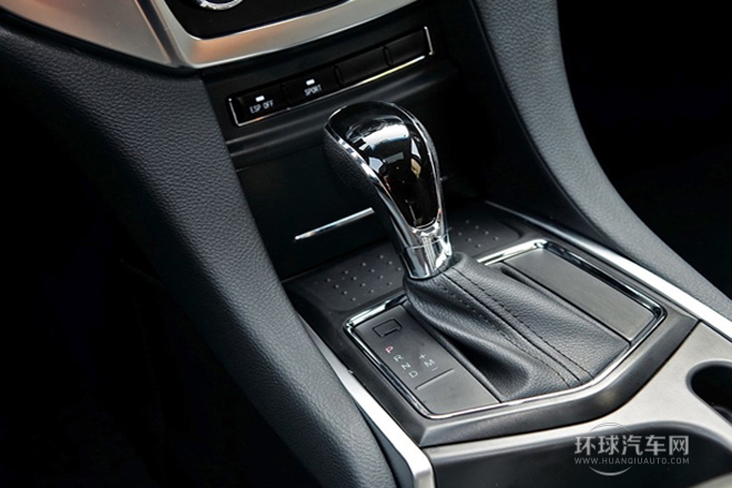 2013款 S350 2.4T 兩驅自動柴油超豪華版7座