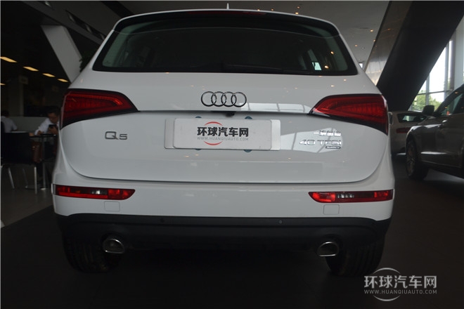 2013款 40 TFSI 舒適型