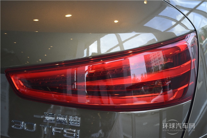 2015款 30 TFSI 舒適型