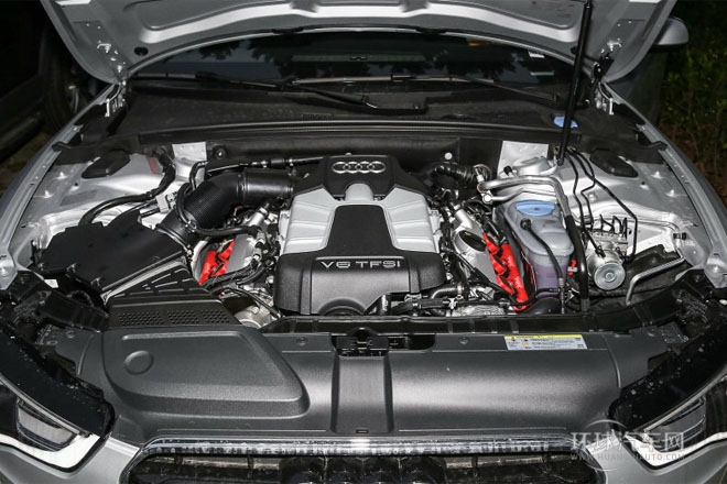 2013款 Coupe 50 TFSI quattro風(fēng)尚版