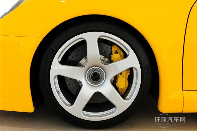 2013款 3.8T 標(biāo)準(zhǔn)型