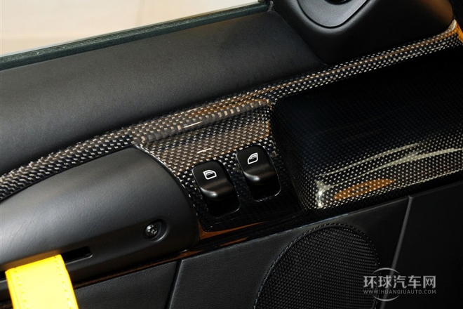 2013款 3.8T 標(biāo)準(zhǔn)型