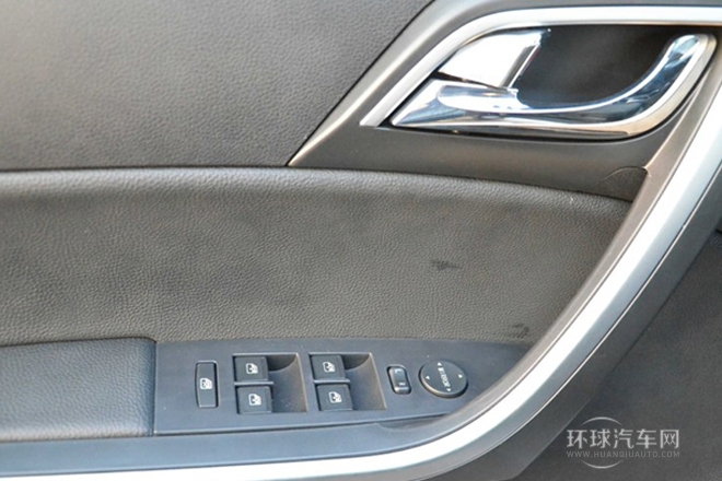 2013款 S350 2.4T 兩驅自動柴油豪華版5座