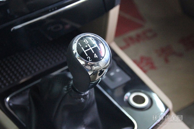 2013款 S350 2.4T 四驅(qū)特裝版