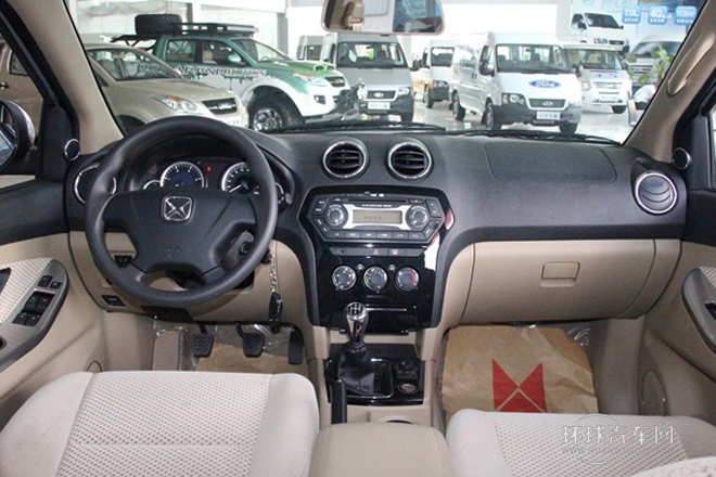 2013款 S350 2.4T 四驅(qū)特裝版