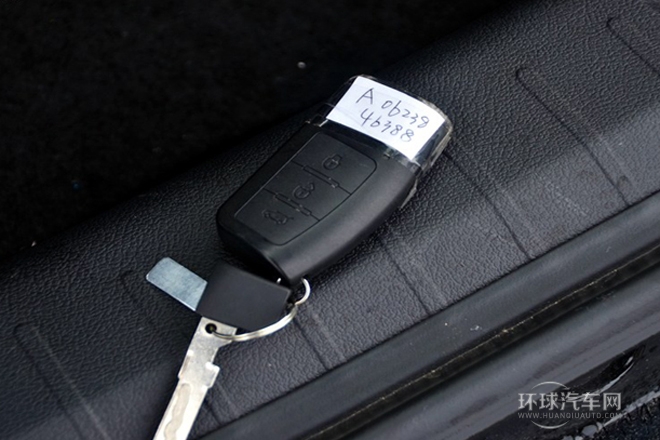 2013款 S350 2.4T 四驅自動柴油超豪華版5座