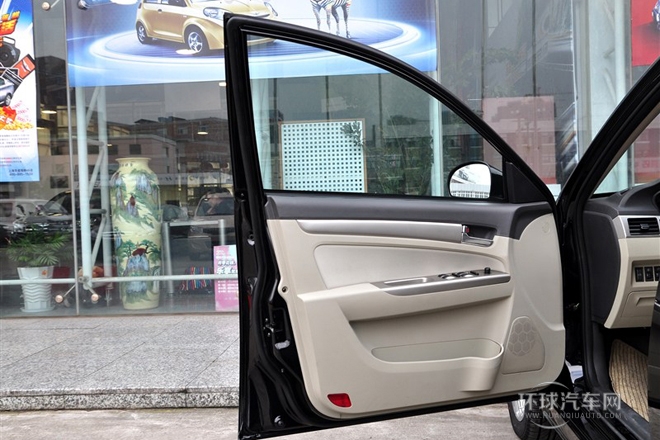 2012款 1.6L 手動舒適型