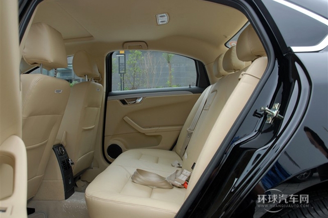 2012款 2.0L 手動(dòng)尊享型DVVT