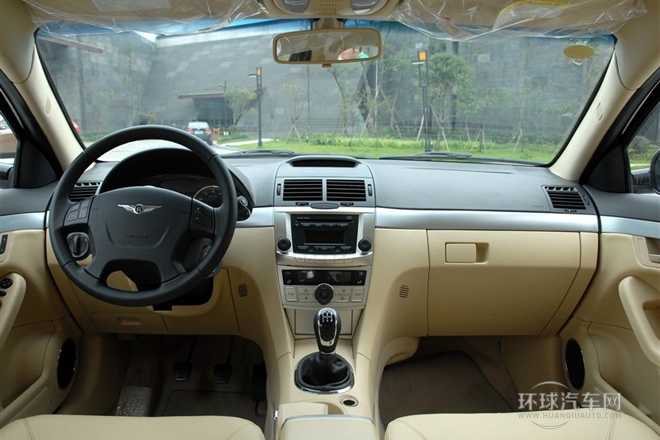 2012款 2.0L 手動(dòng)尊享型DVVT