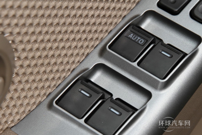 2009款 2.8T 兩驅5座LX