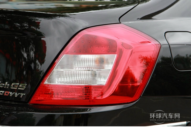 2012款 2.0T 自動豪華型