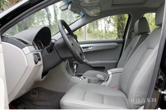 2012款 2.0T 自動尊享型